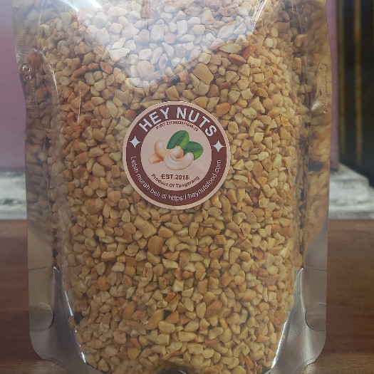 

Kacang Mede Panggang Mete Menir Oven Topping Kue Cookies Martabak Manis SP1 Matang