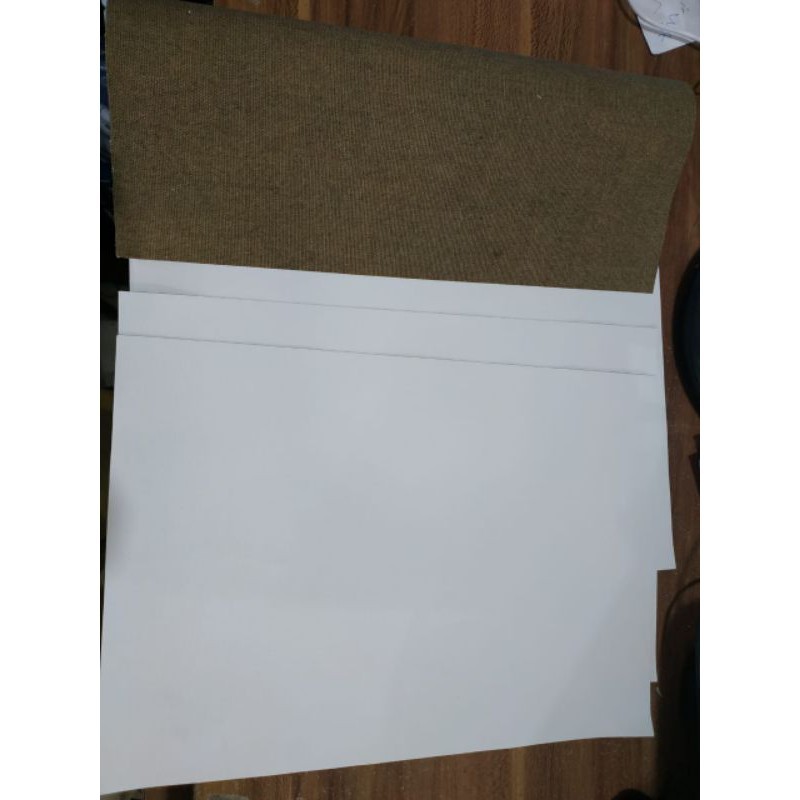 

kain kanvas lembaran 380gsm 20x30cm (kain sudah di gesso)