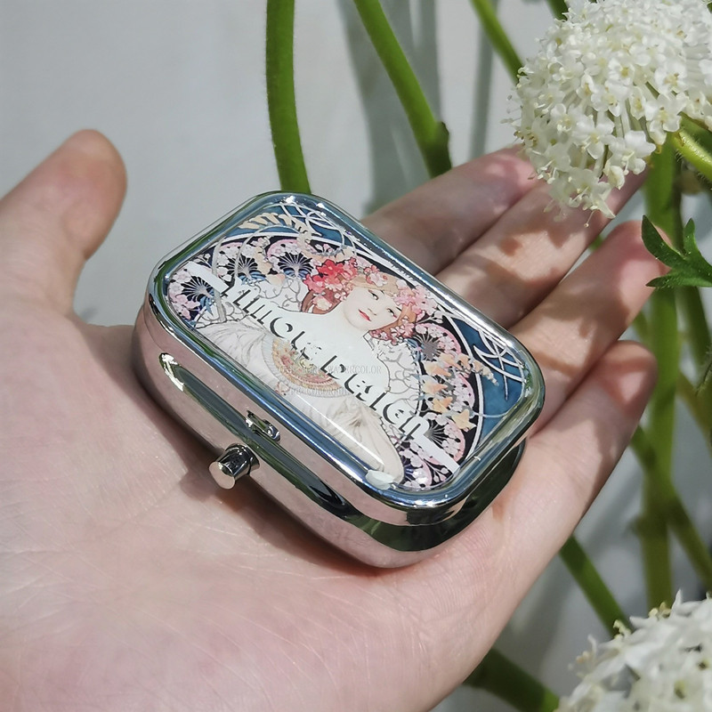 

Watercolor paint palette portable art transparent acrylic mini painting Iron box high-value moisturizing color palette