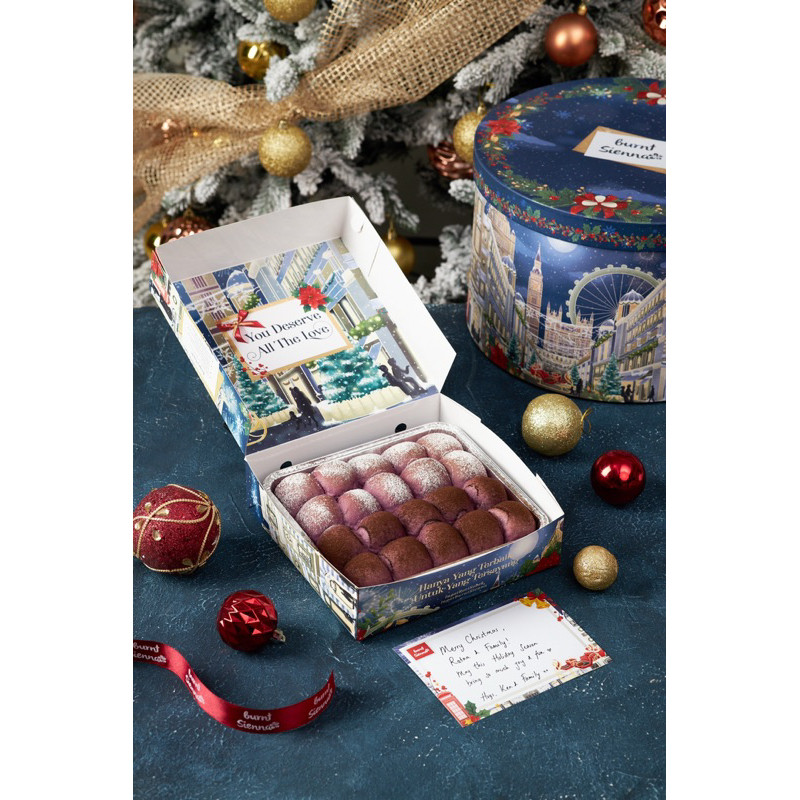 

Ube Buns Triple Cheese & Choco x Green Rebel - Christmas Hampers