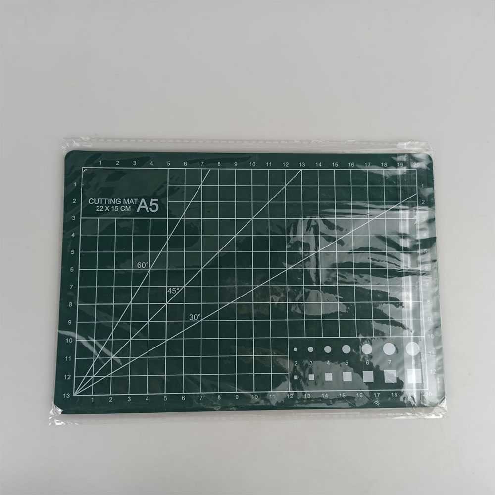 

JKMLLCM HUAN MEI Working Pad Cutting Mat Alas Potong Papan Kerja A5 22x15cm - GKSA4