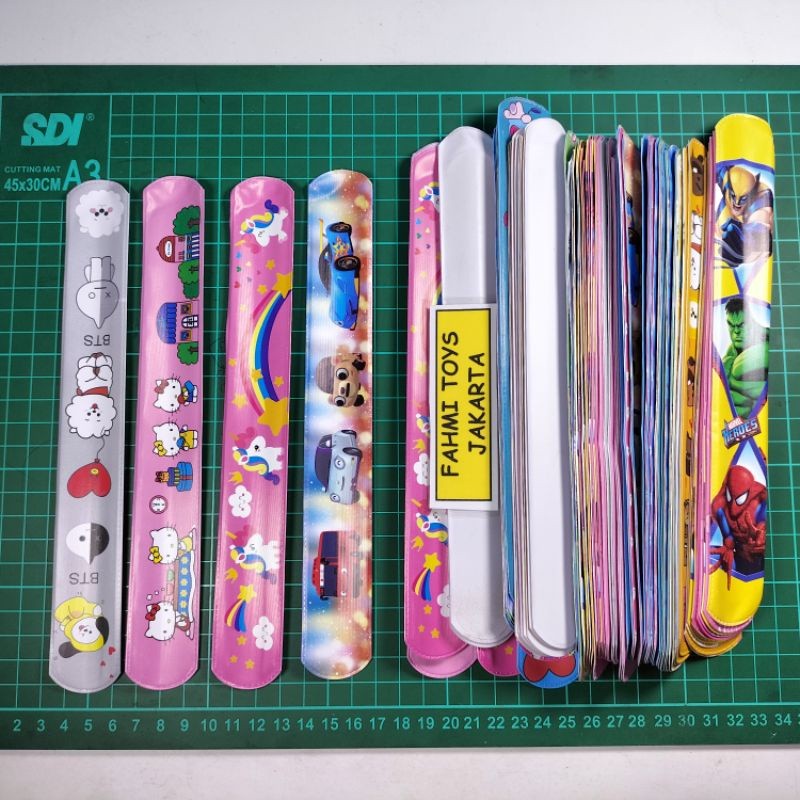 

100 PCS Penggaris Lipat Besar Mainan Penggaris Karakter