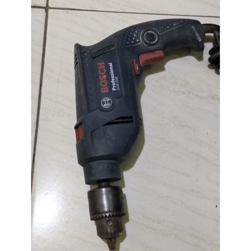 BOR 13MM BOSCH PROFESSIONAL GSB 550 KONDISI NORMAL SIAP PAKAI KERJA ORIGINAL BEKAS