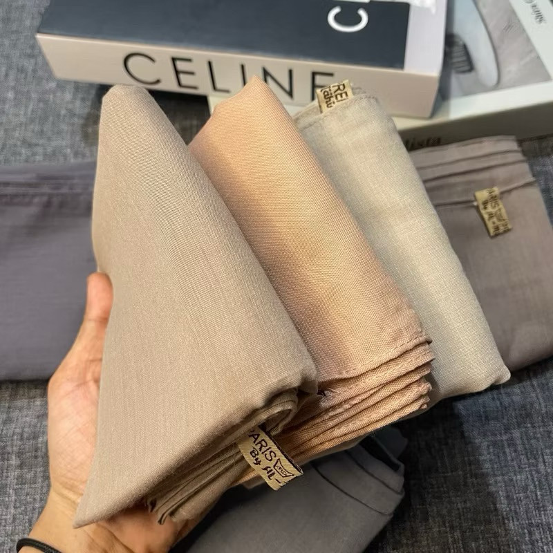 TERLARIS HIJAB SEGIEMPAT PARIS PREMIUM BRAND ALMAHIRA / RF BASIC /HIJAB TERLARIS Yz-7