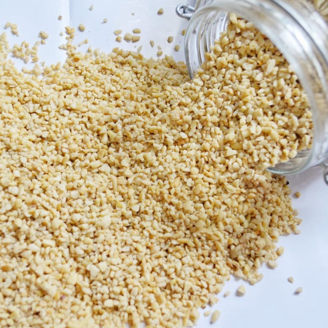 

NOB Kacang Mede Menir Mete Halus Mentah 1Kg BB1 ( lebih putih bersih dari BB2 )