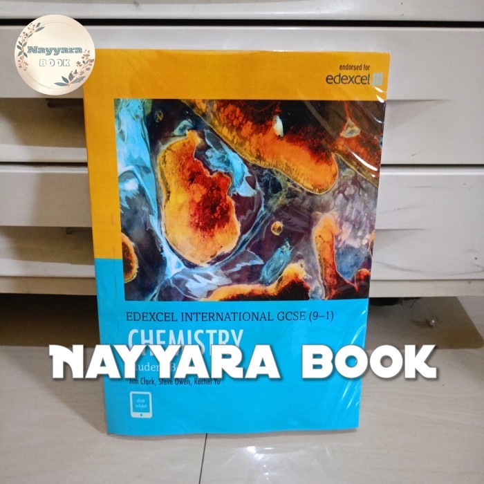 

EDEXCEL INTERNATIONAL GCSE (9-1) CHEMISTRY STUDENT BOOK - Black and white