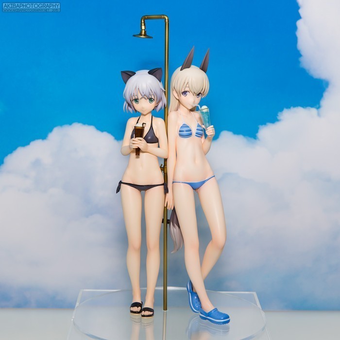(Pre Order) Figure Strike Witches 2 - Eila Ilmatar Juutilainen & Sanya V Litvyak Swimsuit Ver. (Alte