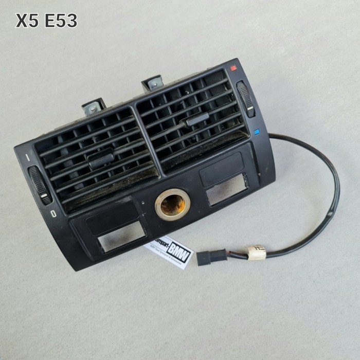 TC99 grill kisi AC lubang lighter Belakang BMW X5 E53