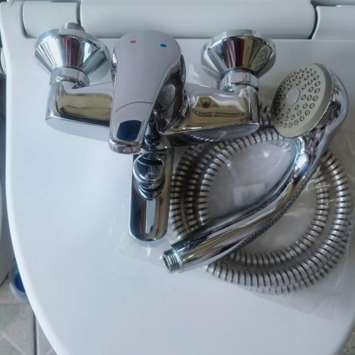 Kran Bathtub Standing TX 494 SQBR + Shower  Mandi TOTO