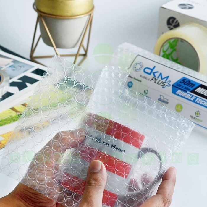 

PROMO!! - BUBBLE BUBLE WRAP HITAM BENING TEBAL DKM+ - BLUE 30CM