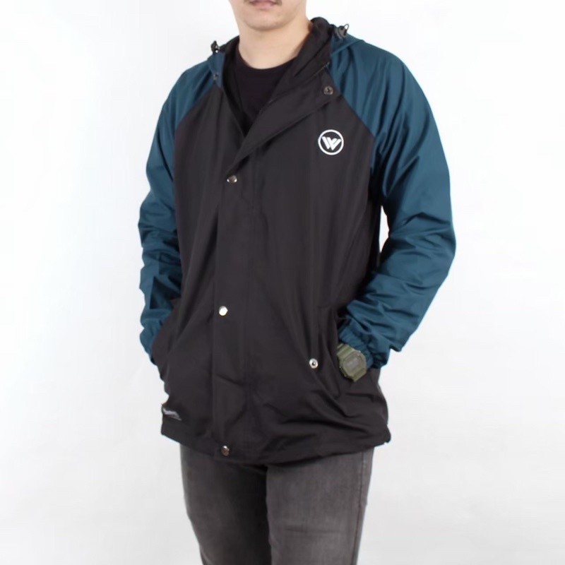 EIGHTEEN Jaket Explore parasut kombinasi