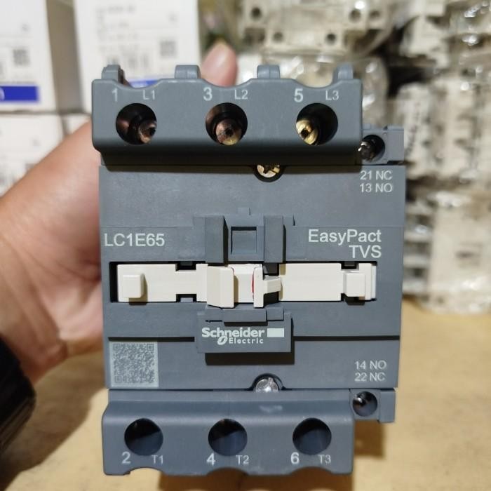 kontaktor schneider LC1E65M7 80A 220V 30KW LC1E65