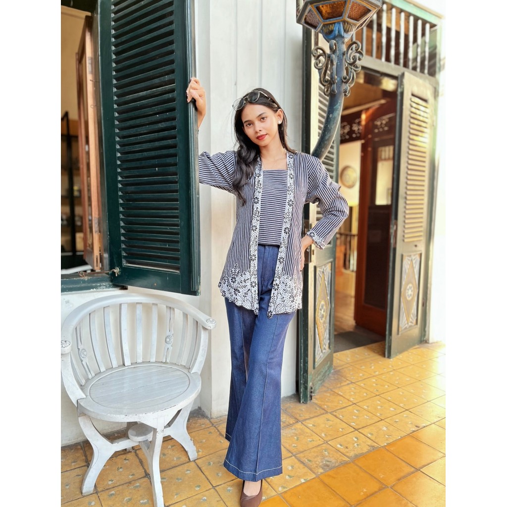 MARGARIA BATIK - Kebaya Modern - Baju Batik Lurik Wanita - AYU