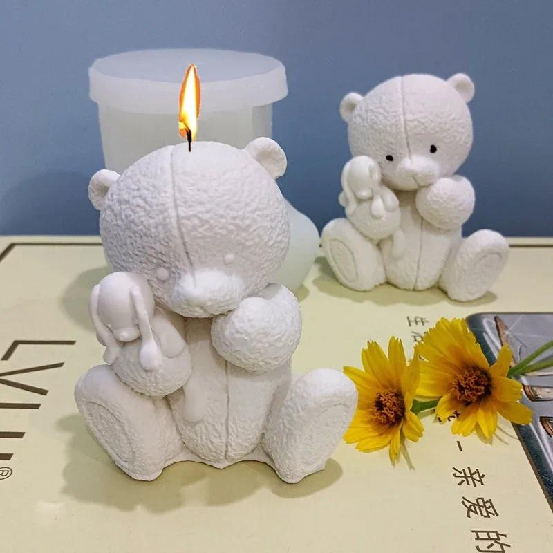 

3D Bear Hug Toy Silicone Candle Mold DIY Cartoon Bear Soap Plaster Resin Making Tool Handmade Chocolate Ice Cube Baking Supplies
