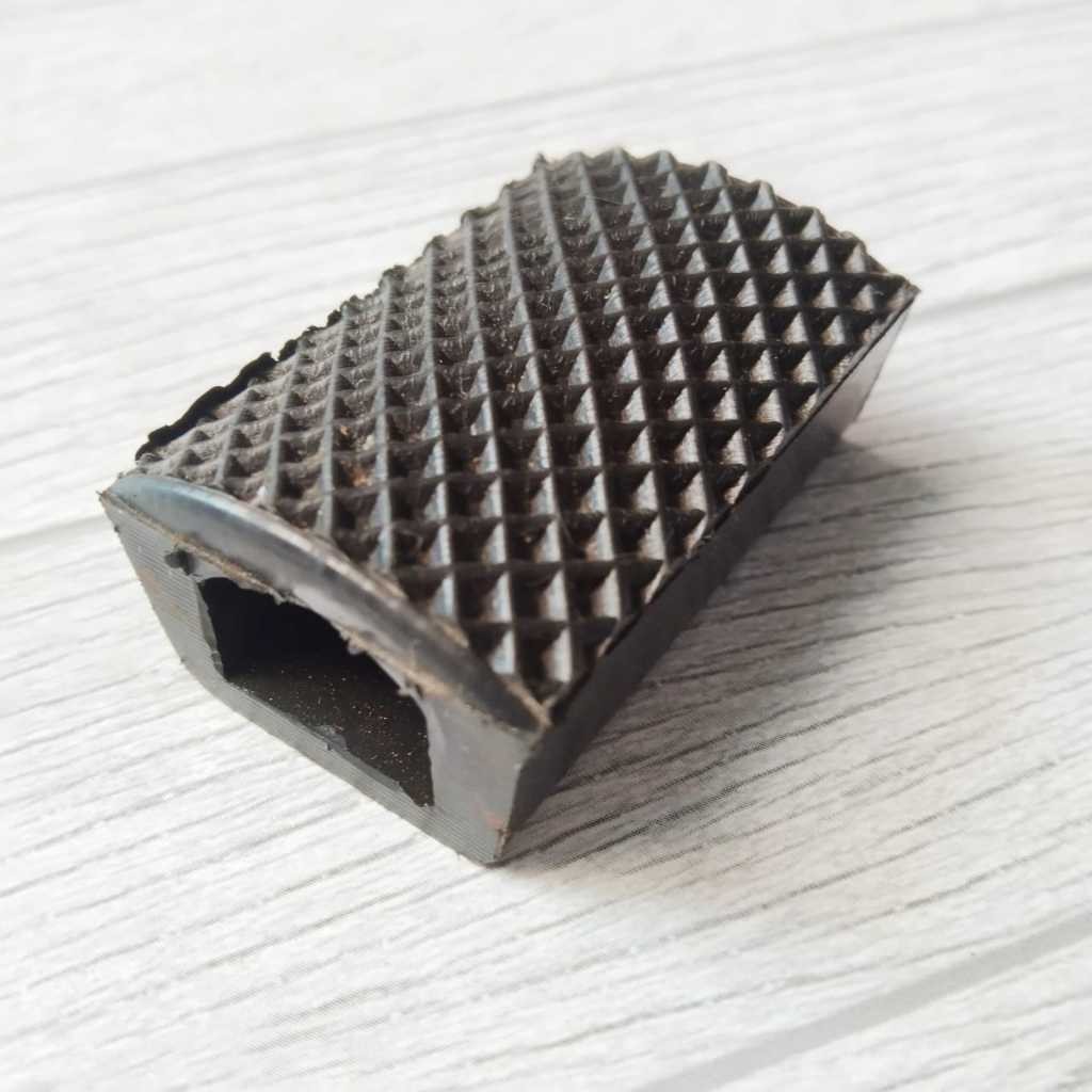 NOS/KARET PEDAL REM MOTOR  VESPA SUPER SPRINT BAJAJ