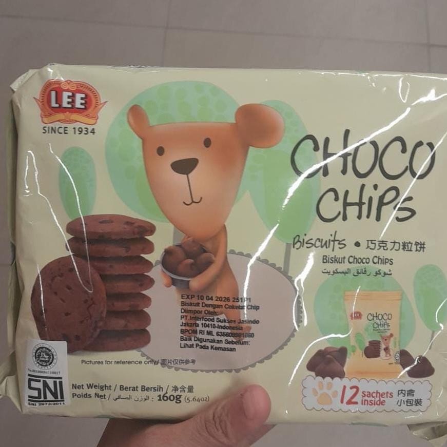 

Lee Biscuit Chocochips Biscuit Coklat ( 12 sachets )