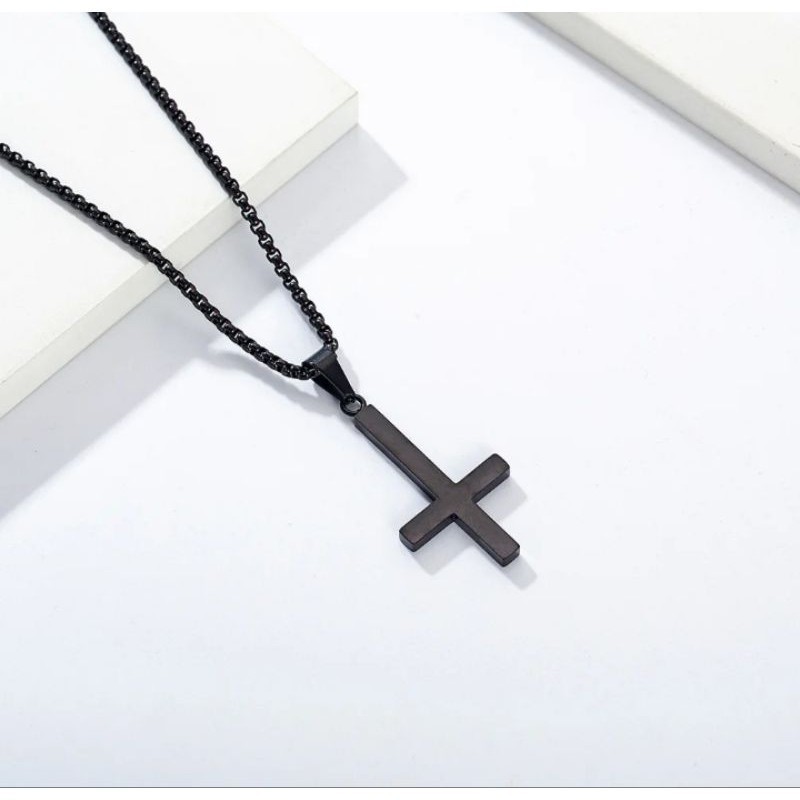 KALUNG SALIB TITANIUM PRIA MODEL SALIB TERBALIK GOLD HITAM TERBARU ANTI KARAT TIDAK KUNTUR -IBRA TIT