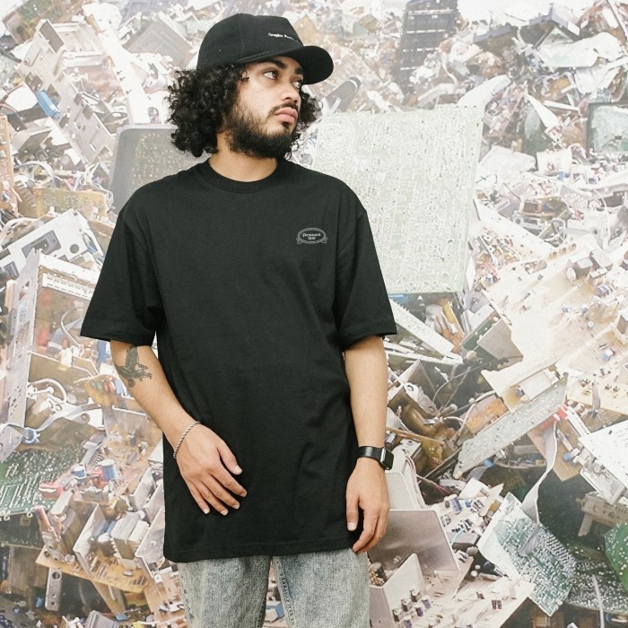 [COD] UNKL347 T-Shirt Hitam Bahan Combed Motif KUUZ Kaos Pria Original