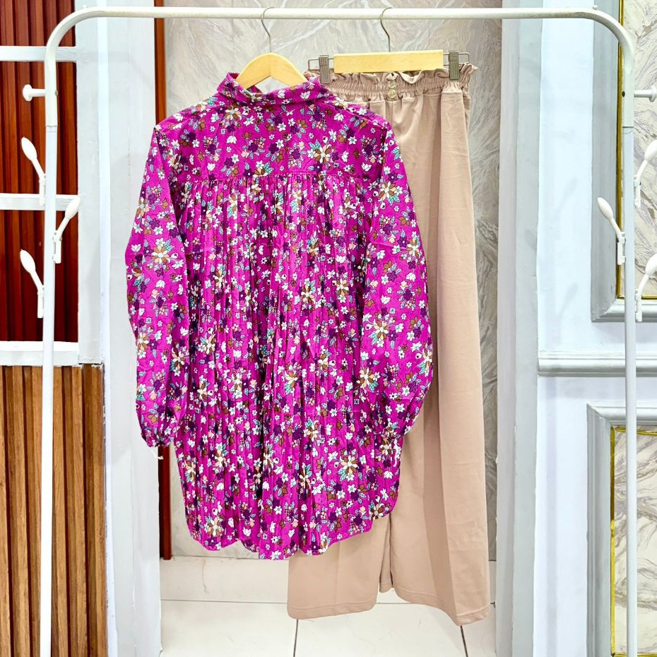 Neyda - ONESET DELFI / Oneset Munna Plisket Azzura Bls / SETELAN WANITA MOTIF BUNGA / SETELAN TUNIK+
