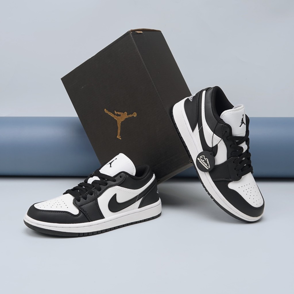 Jordan 1 low Panda Black White
