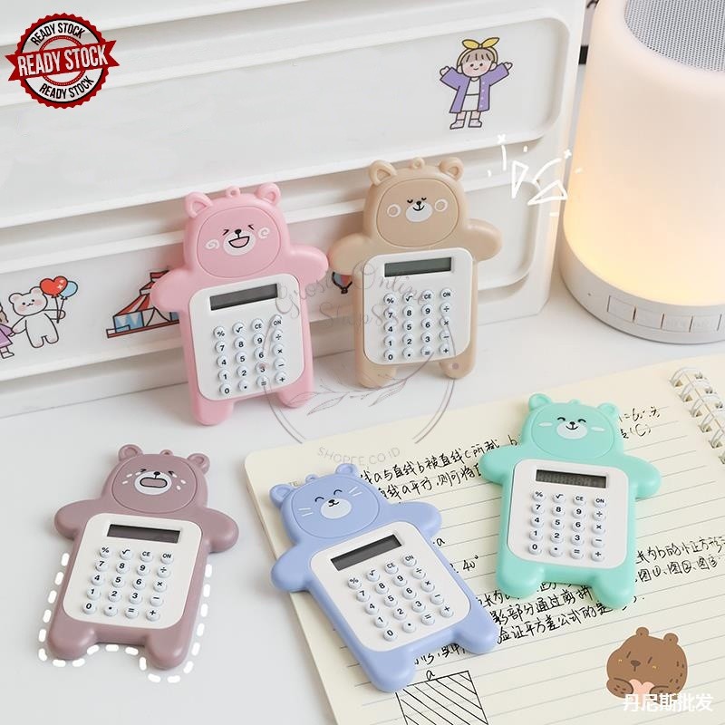 

GOS-J407-Kalkulator Mini 8 Digit Portable Lucu Motif Beruang Calculator Travel Tombol Karet Sekolah Stationary Import Warna Unik