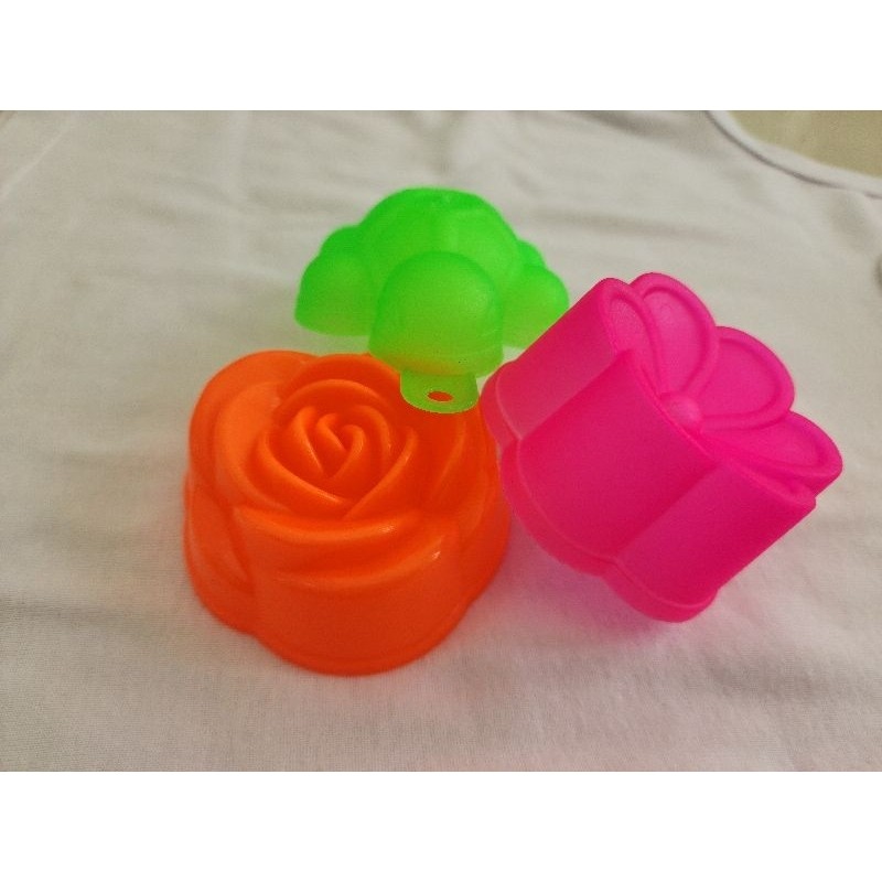 

Promo cetakan kue bunga plastik 3 pcs