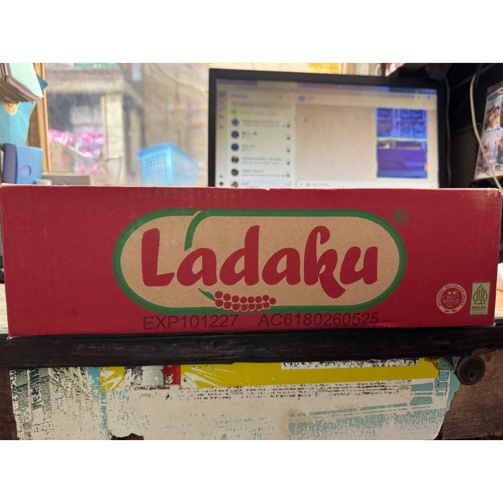

Ladaku Merica Bubuk @6x12 sachet x 8 bungkus = 576 sachet. / 1 dus