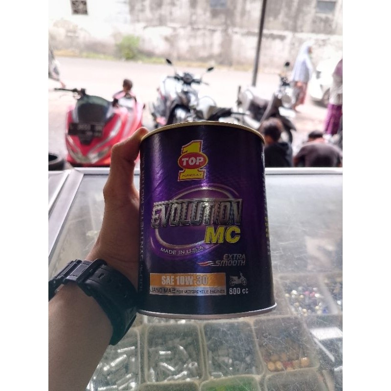 Oli Top 1EVOLUTION MC 10W-30 0,8 ml /Top1 Evolution MC 0,8 liter/Oli Top 1 Kaleng