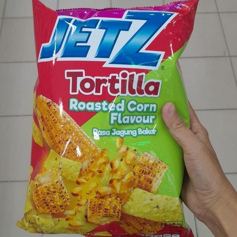 Jetz Tortilla Snack Roasted Corn Makanan Ringan Rasa Jagung bakar 140gr
