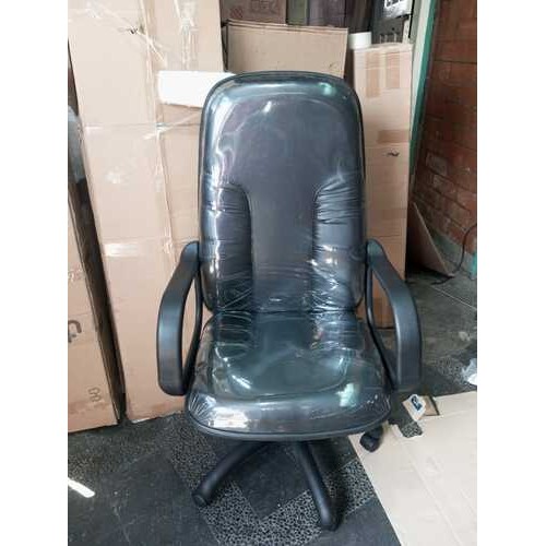 KURSI DIREKTUR VERTU SM-101 BLACK