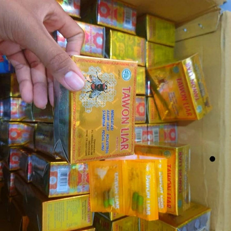 

1 BOX isi 20 saset tawon sakti liar 100%original