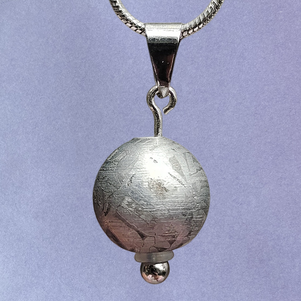 Muonionalusta Iron Meteorite Necklace Natural Iron Meteorite Material Pendant Meteorite Specimen Col
