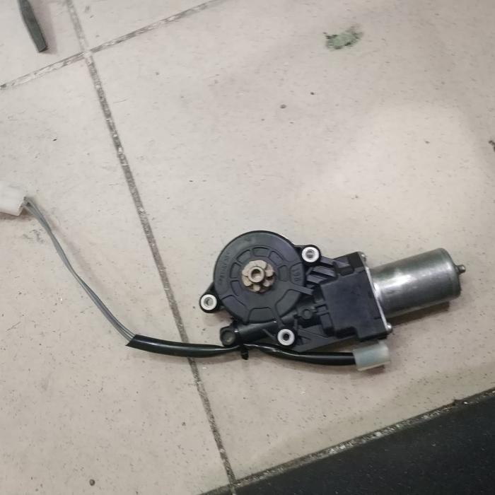 motor power window Livina pintu belakang