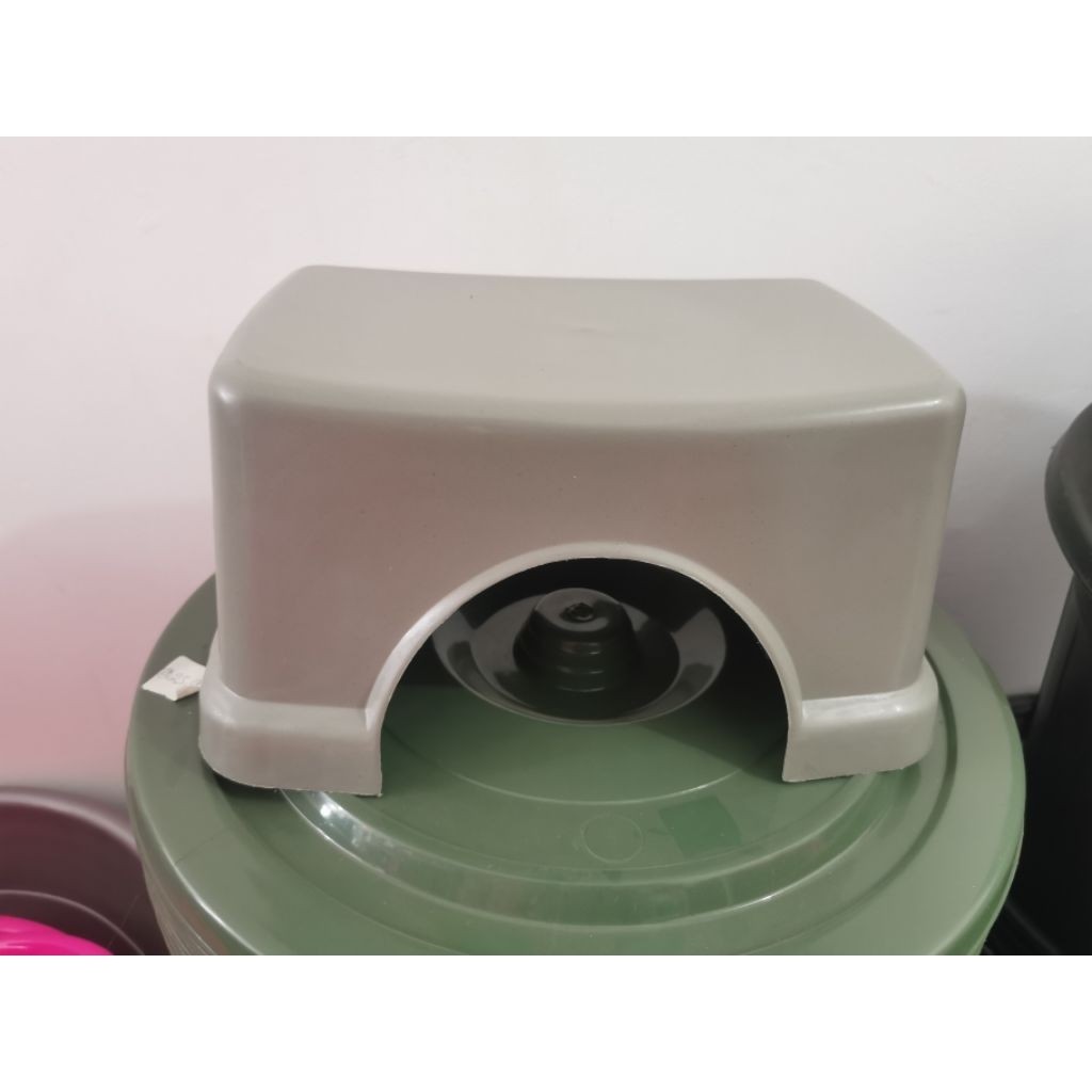 Bangku Pendek / Bangku Anak / Kursi Jongkok Plastik Tebal