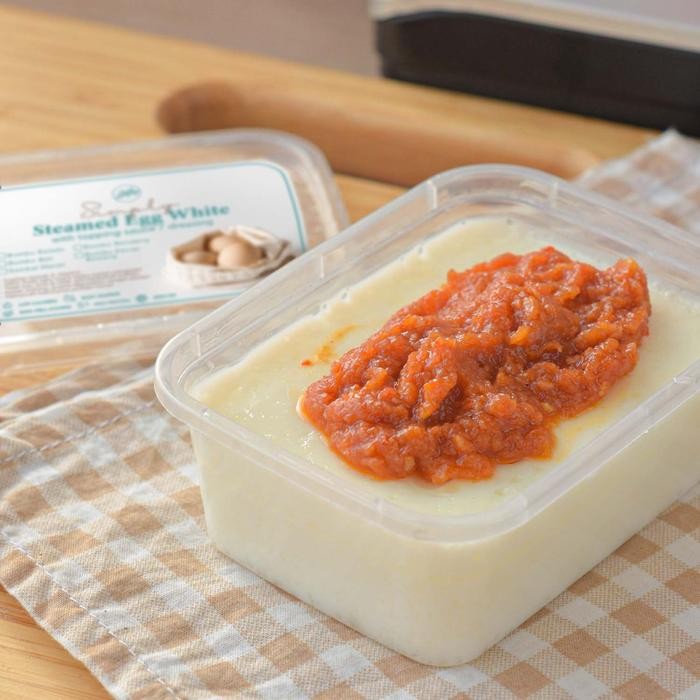 

Simply Steamed Egg White With Topping Sauce / Dressing - Bumbu Balado
