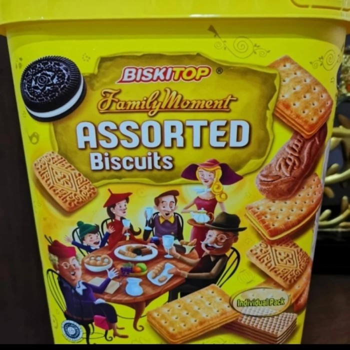 

Biskitop Family Moment 600gr / Biskitop Kue Kaleng Lebaran