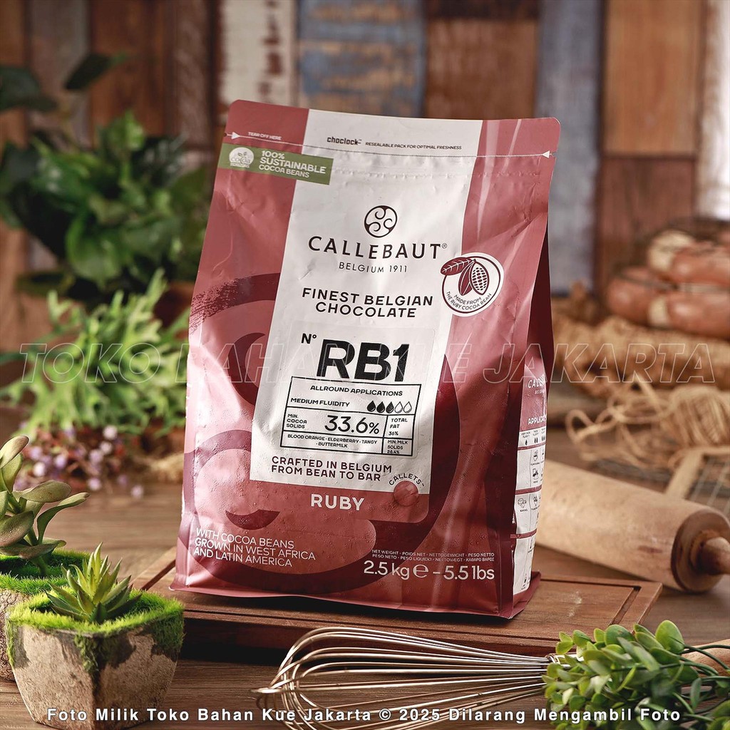 

Callebaut RUBY 2,5kg Couverture Chocolate RB1 Cokelat 47,3% Fruity