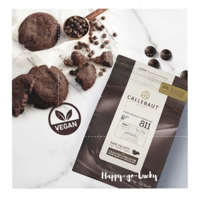 

PROMO Callebaut 811 2.5 kg Dark Chocolate Callets 54,5% Original Packing Surabaya. Kirim REGULER = LELEH