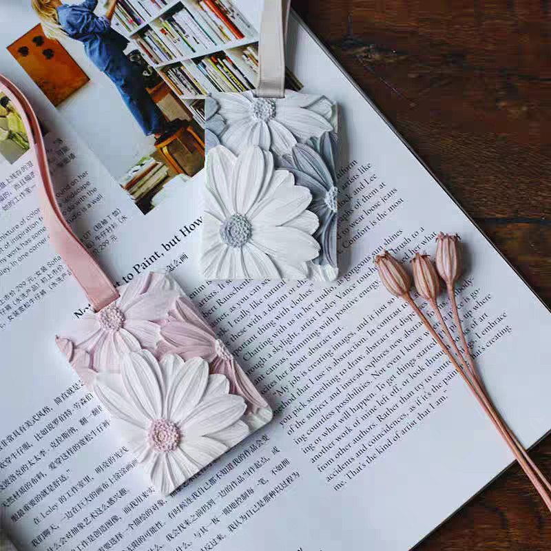 

Rectangle Gypsum Pendant Decoration Silicone Mold Flower Leaf Pattern Plaster Crafts Aromatherapy Wax Tablet Silicone Mould