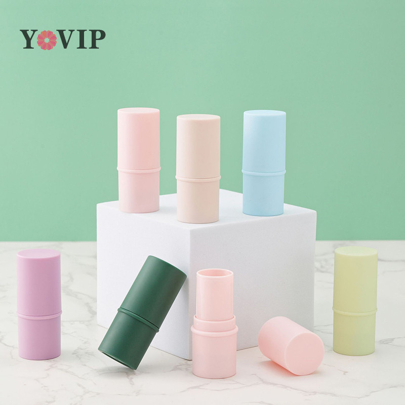 

1PC 6g Candy Color Empty Refillable Lipstick Tube Lip Balm Container Empty Cosmetic Container Lotion Container Travel Bottle