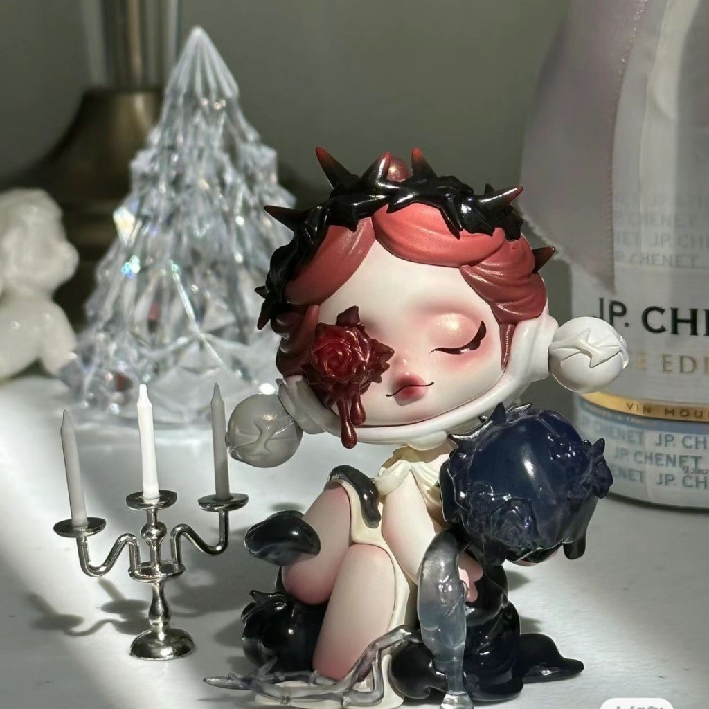 Pop Skullpanda/ Skull Panda Valentine's Day