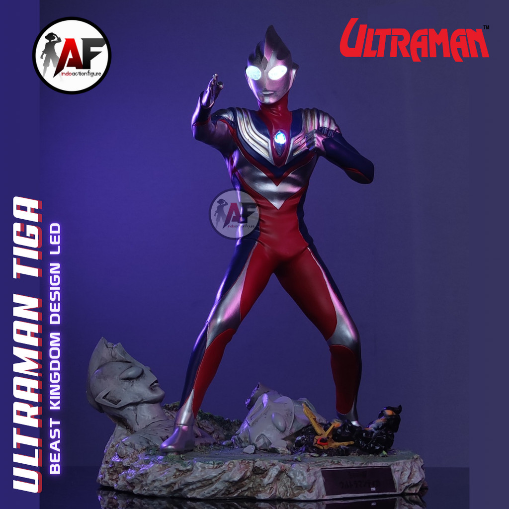 Statue Action Figure Ultraman Tiga Beast Kingdom Resin with LED