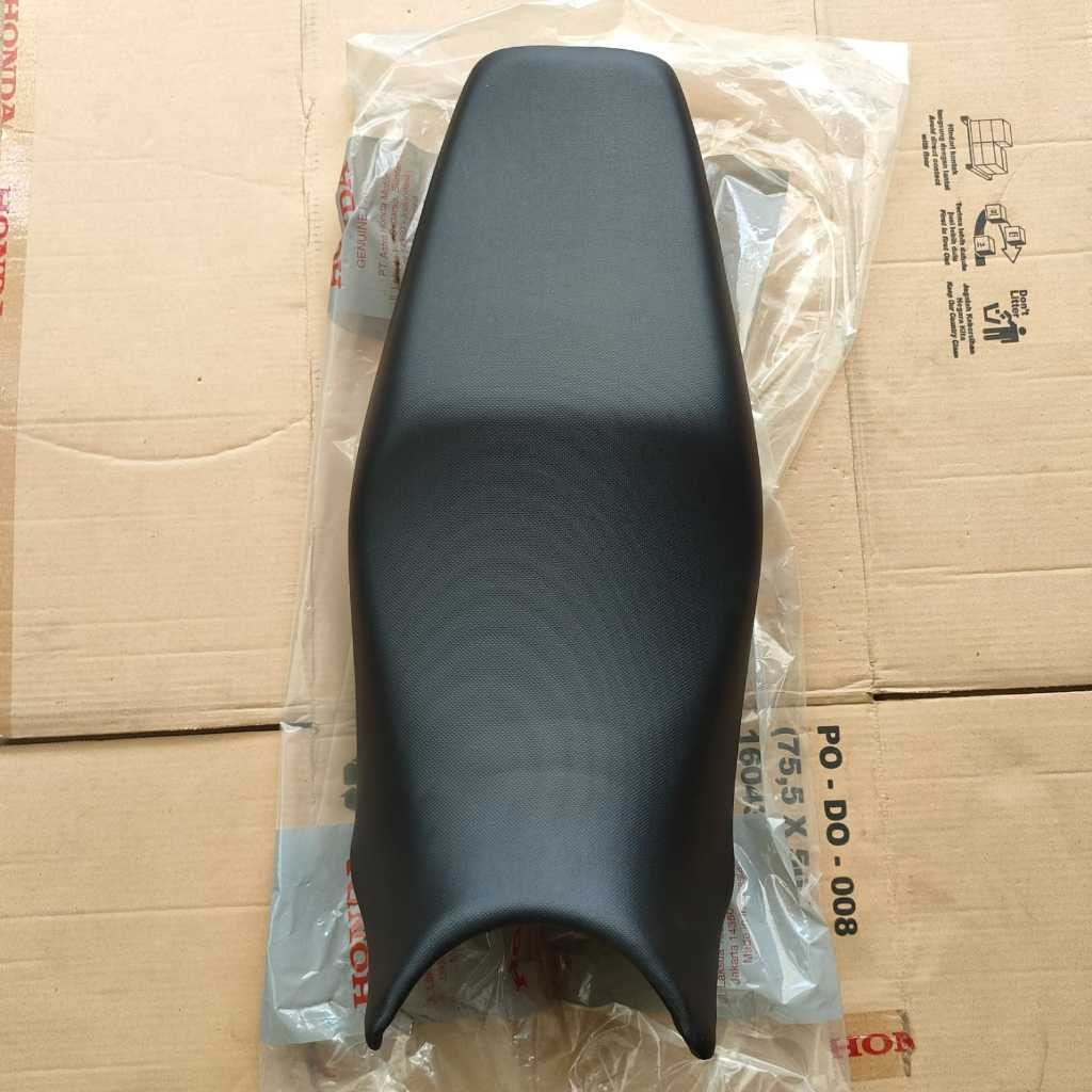 Jok CB150R Jok CB 150 R Jok Verza Jok Verza 150 Jok CB150 Verza 77200-k18-900za (AM)