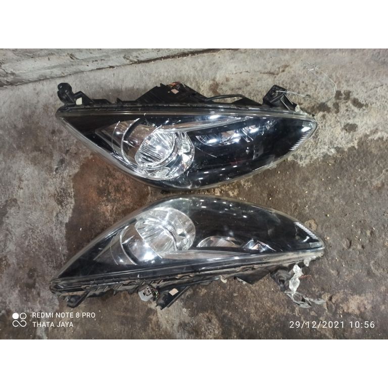 lampu depan mazda 2 gt 2014 headlamp mazda 2 gt 2014