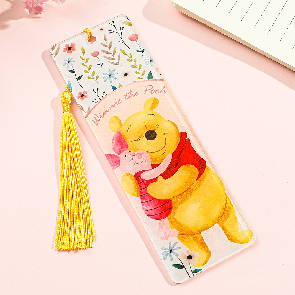 

Cute Winnie the Pooh and Piglet Bookmarks Acrylic Bookmarks Student Reading Markers Fan Girl Collect Stationery School Supplies