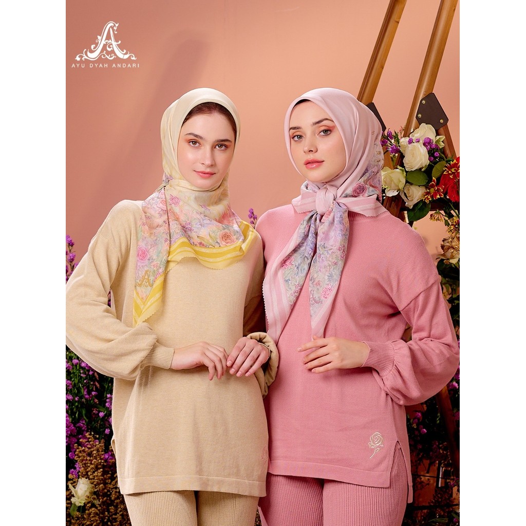 SERENDIPITY SCARF - AYU DYAH ANDARI