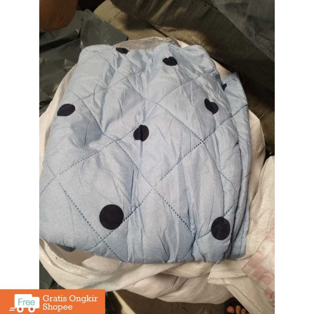 Selimut Bedcover dan Sprei Riject Motif Random