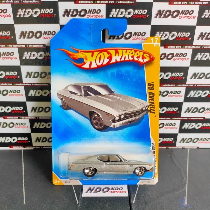 SP99 Hot Wheels '69 Chevelle SS 396 Silver - 2008 New Models