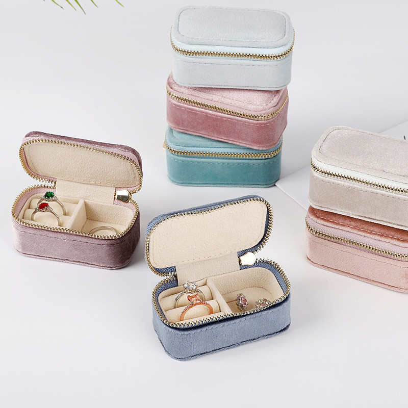

1PCS Mini Velvet Ring Box Single Layer Earrings Necklace Organizer Jewelry Storage Case Candy Color Zipper Bag Travel Portable