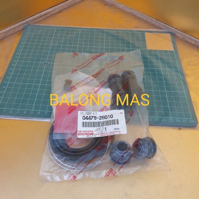 cylinder kit disc karet rem toyota kijang kapsul ORI 04479-28010